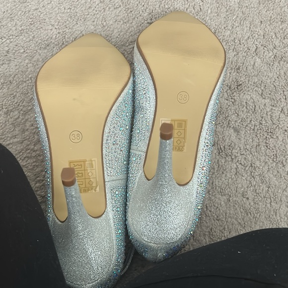 Fairly New Silver Sparkly Heels - Picture 2 of 6
